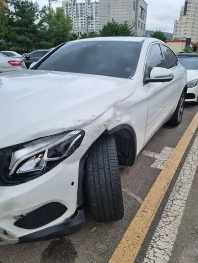 2019 Mercedes-Benz GLC 300 WDC0J4KB2KF528068 VIN:WDC0J4KB2KF528068