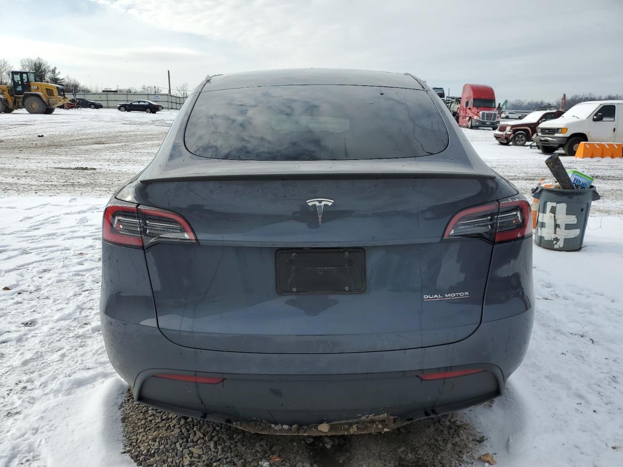 2023 TESLA MODEL Y  VIN:7SAYGDEF6PF945097