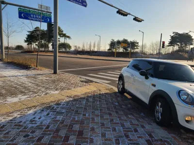 2015 MINI Cooper VIN: