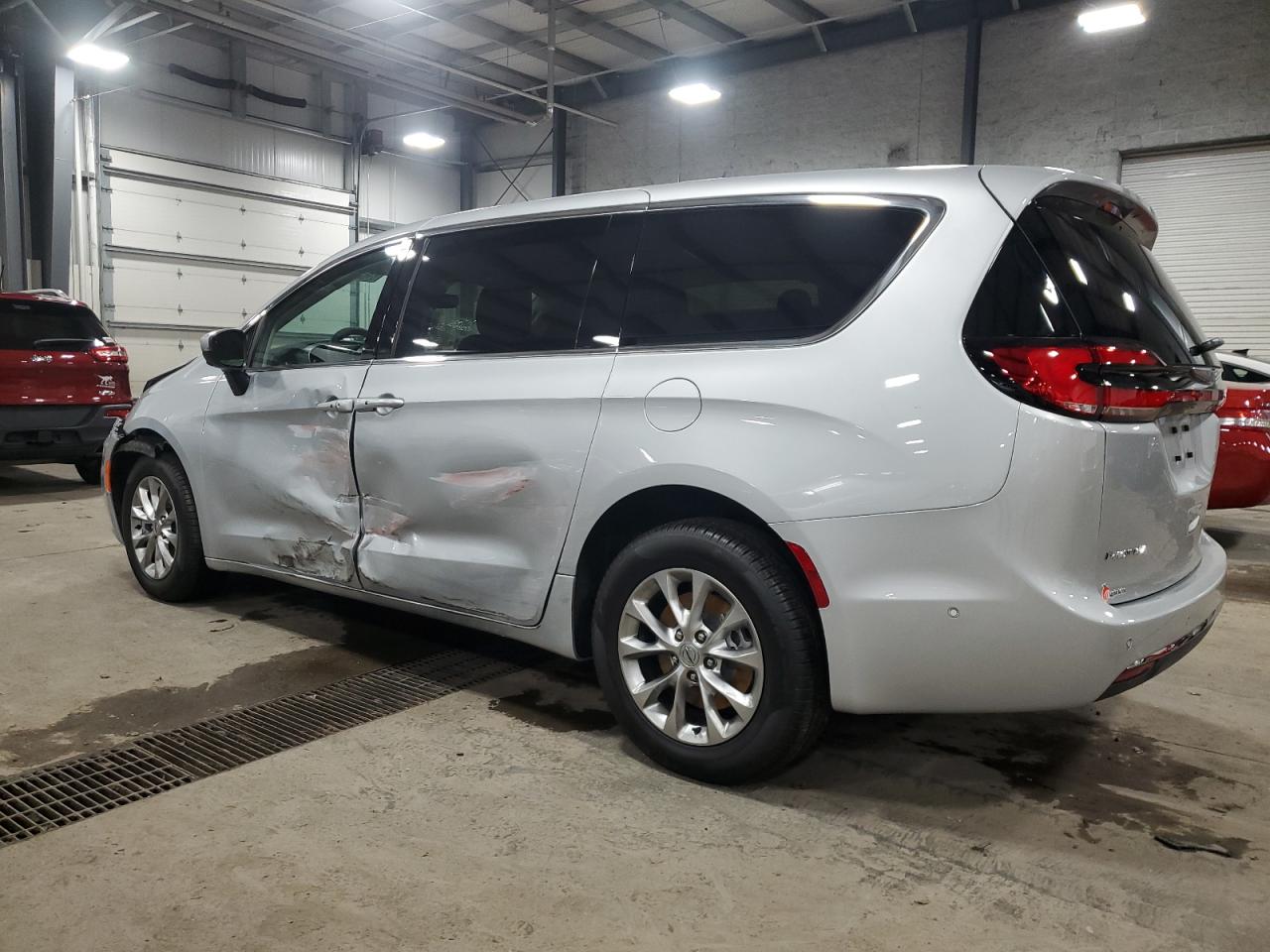 2023 CHRYSLER PACIFICA TOURING L VIN:2C4RC3BG9PR600221
