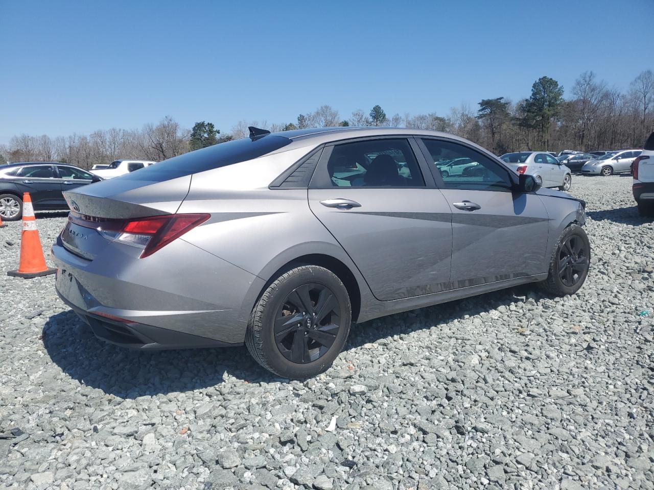2022 HYUNDAI ELANTRA SEL VIN:KMHLS4AG6NU367393