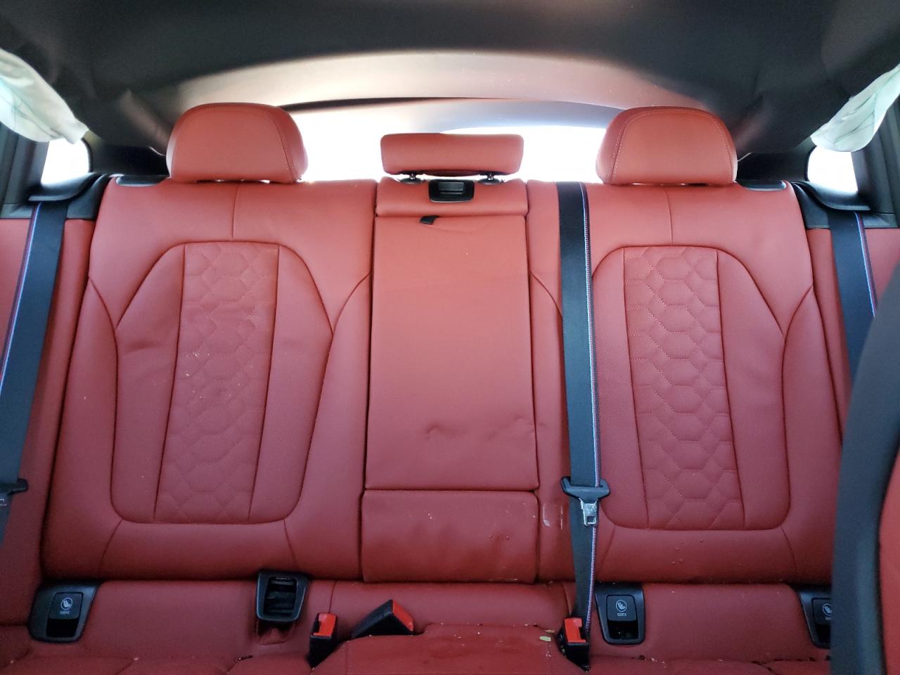 2024 BMW X4 M VIN:5YM23EC04R9X37341