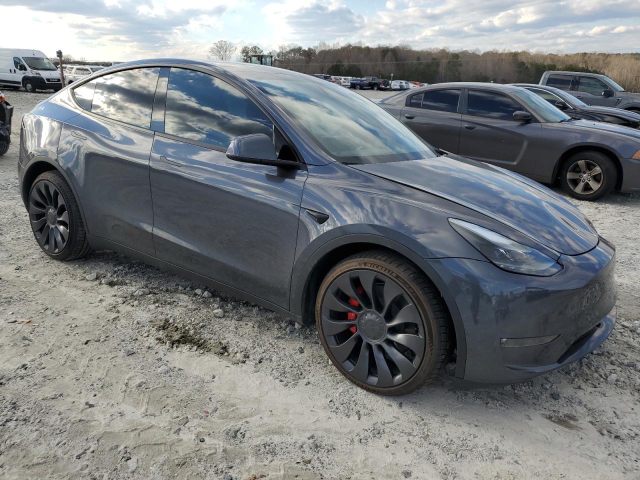 2023 TESLA MODEL Y  VIN:7SAYGDEF4PF920859