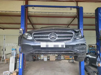 2018 Mercedes-Benz E 220 WDDZF0FB5JA476261 VIN:WDDZF0FB5JA476261