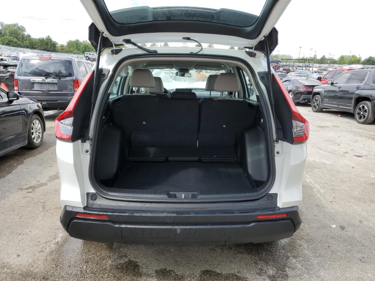 2023 HONDA CR-V LX VIN:7FARS4H20PE021252