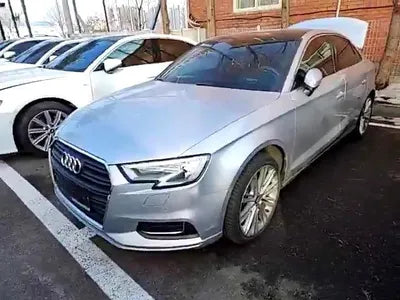 2018 Audi A3 WAUZZZ8V4J1071888 VIN:WAUZZZ8V4J1071888