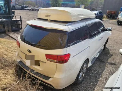 2017 Kia Carnival VIN: