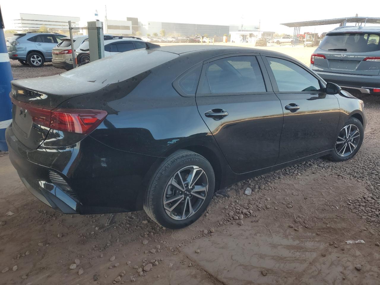 2023 KIA FORTE LX VIN:3KPF24AD7PE510084