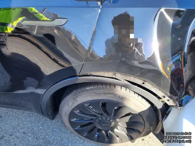 2023 Tesla Model Y VIN: