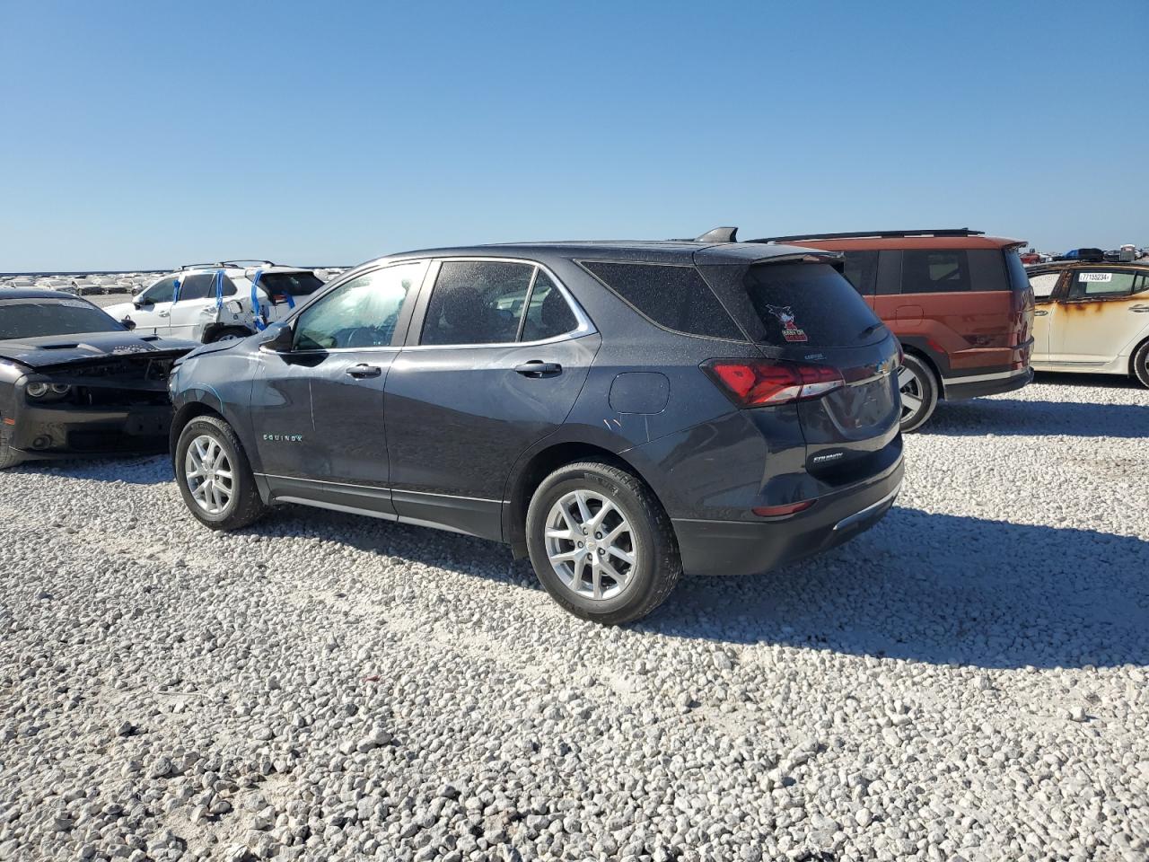 2022 CHEVROLET EQUINOX LT VIN:2GNAXKEV2N6110778