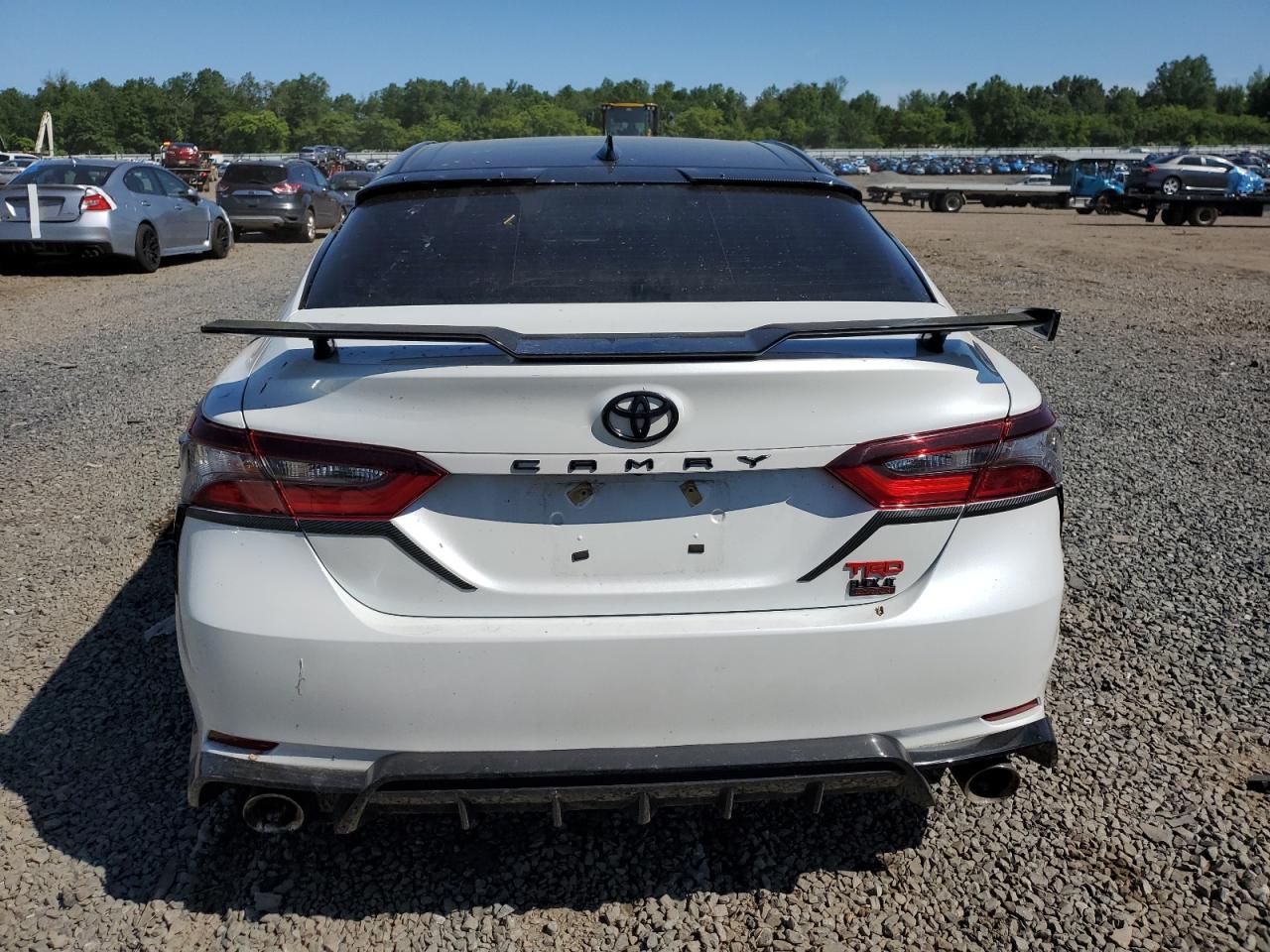 2022 TOYOTA CAMRY TRD VIN:4T1KZ1AK2NU071653