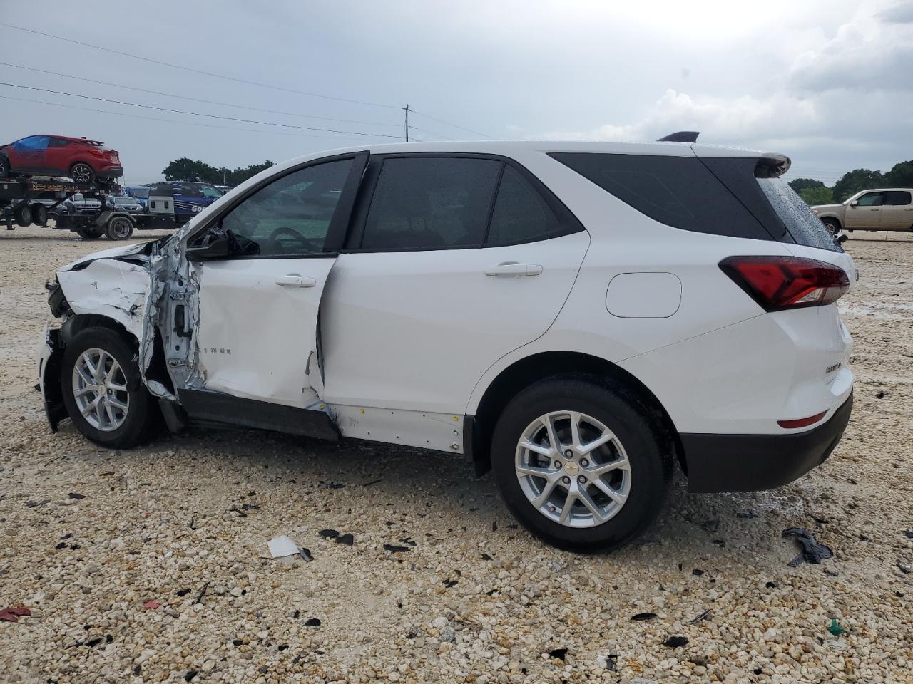 2024 CHEVROLET EQUINOX LS VIN:3GNAXHEG1RL184781