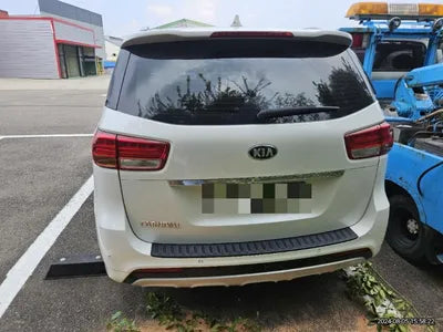 2015 Kia Carnival VIN:
