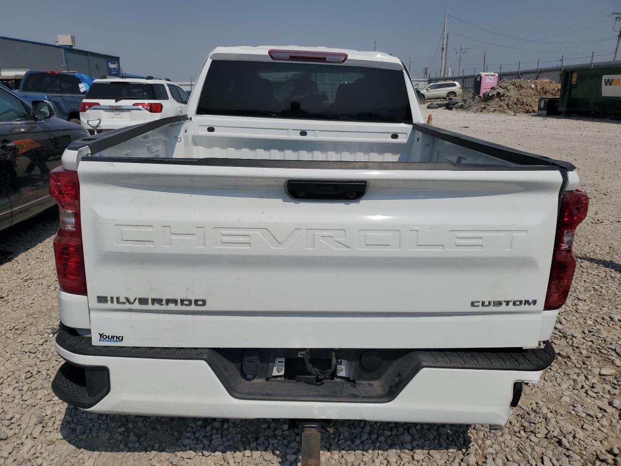 2022 CHEVROLET SILVERADO K1500 CUSTOM VIN:1GCRDBEK7NZ615875