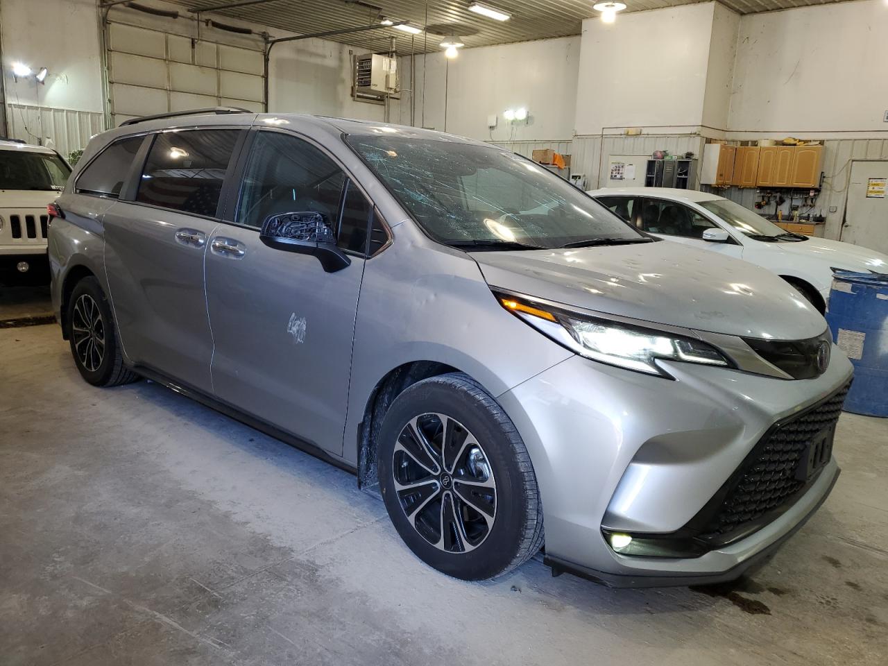 2023 TOYOTA SIENNA XSE VIN:5TDDSKFC1PS084751