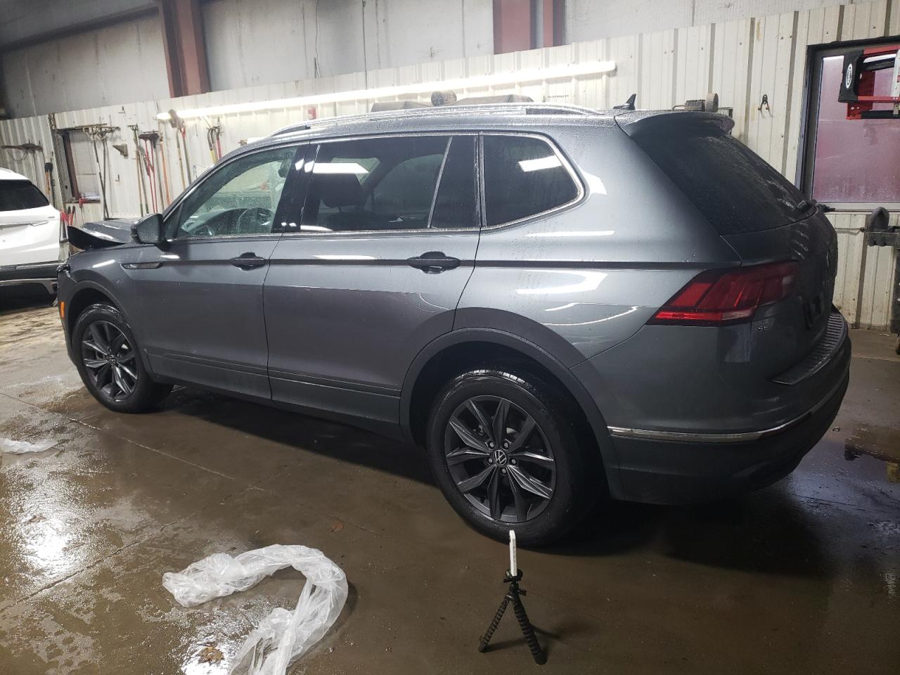 2022 VOLKSWAGEN TIGUAN SE VIN:3VV2B7AX2NM138345