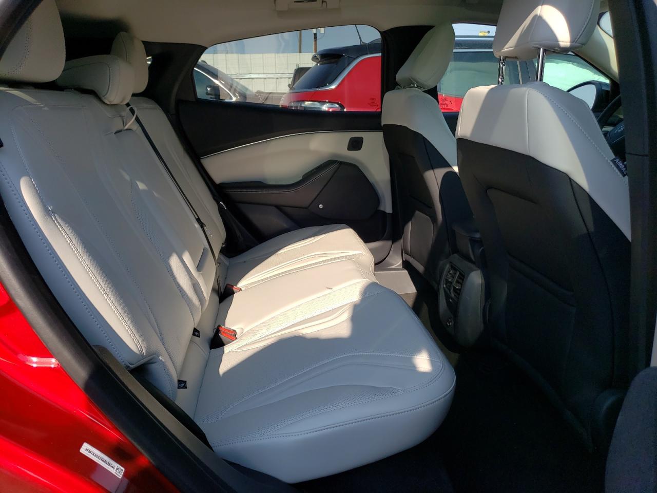 2022 FORD MUSTANG MACH-E PREMIUM VIN:3FMTK3SS2NMA38546