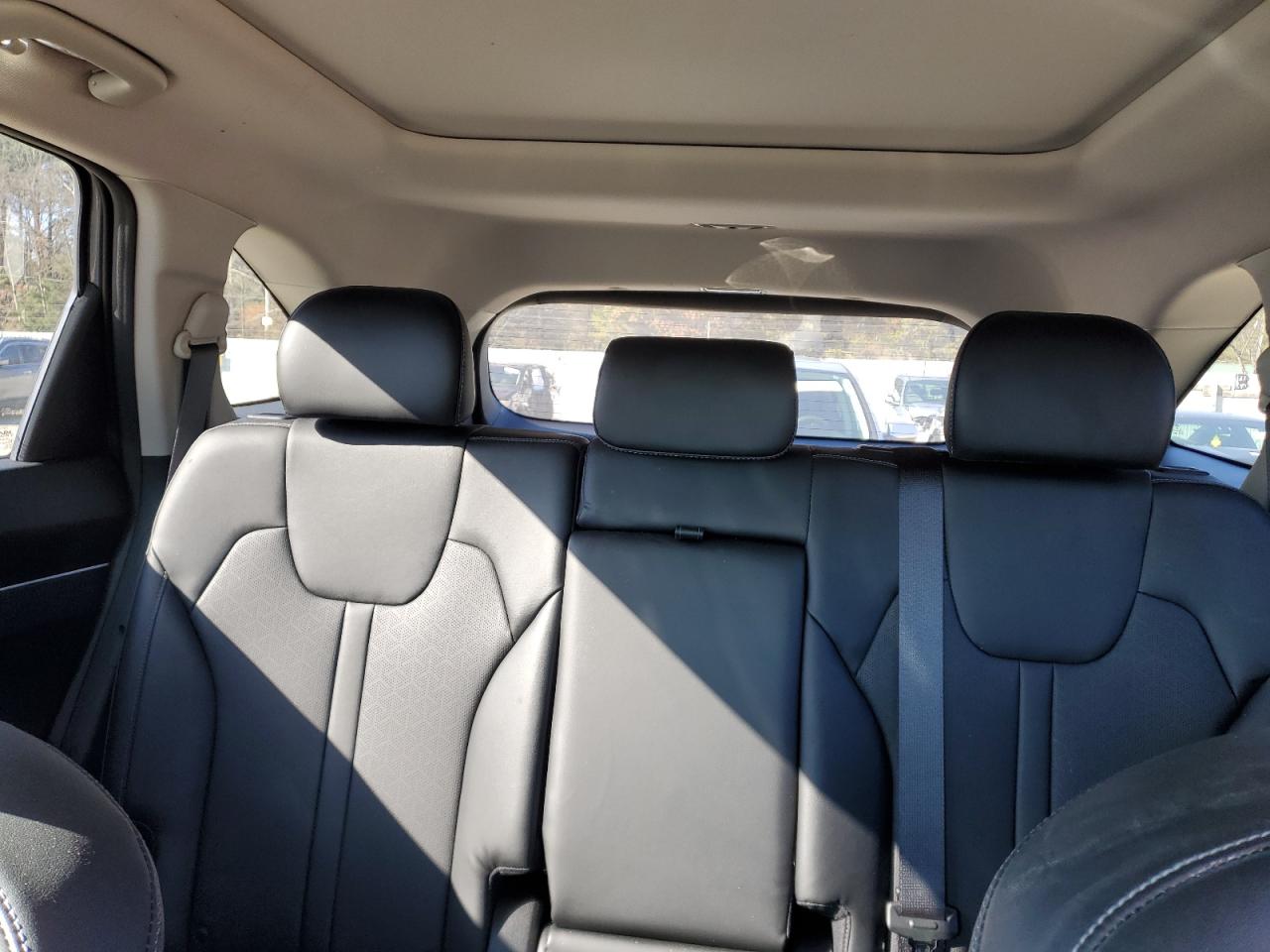 2022 KIA SORENTO S VIN:5XYRL4LC0NG122063
