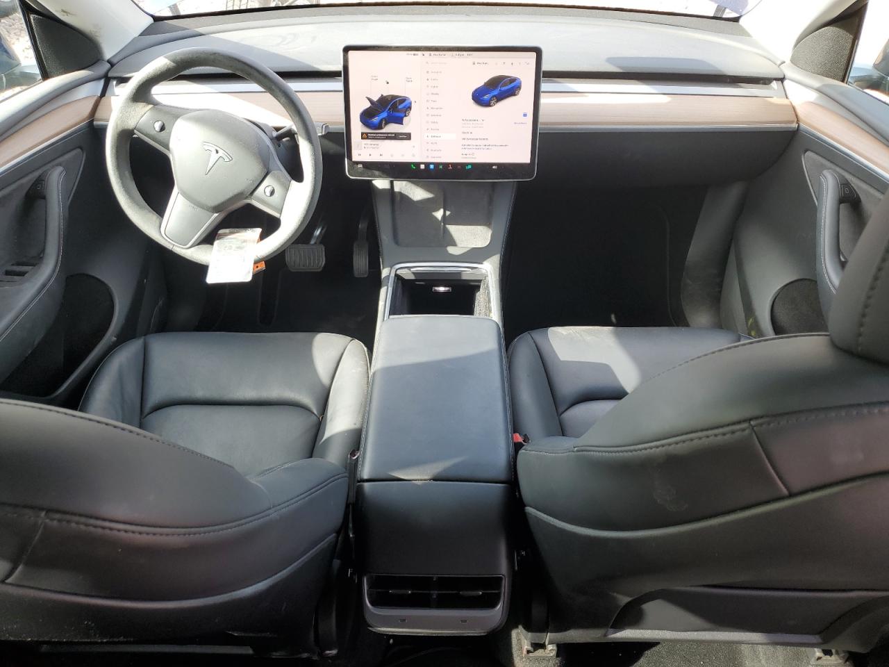 2023 TESLA MODEL Y  VIN:7SAYGDEE9PF606213