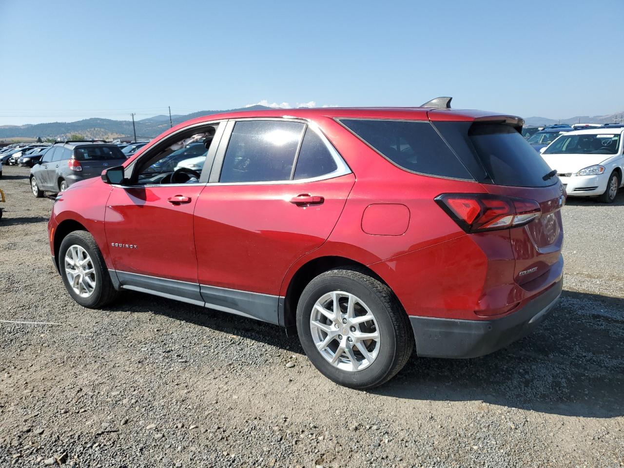 2022 CHEVROLET EQUINOX LT VIN:3GNAXUEV2NL223668