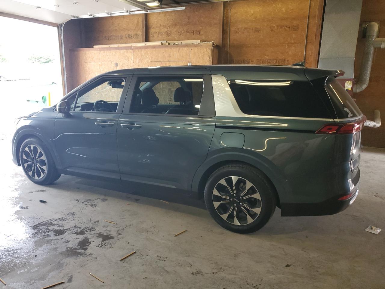 2022 KIA CARNIVAL EX VIN:KNDNC5H37N6126238