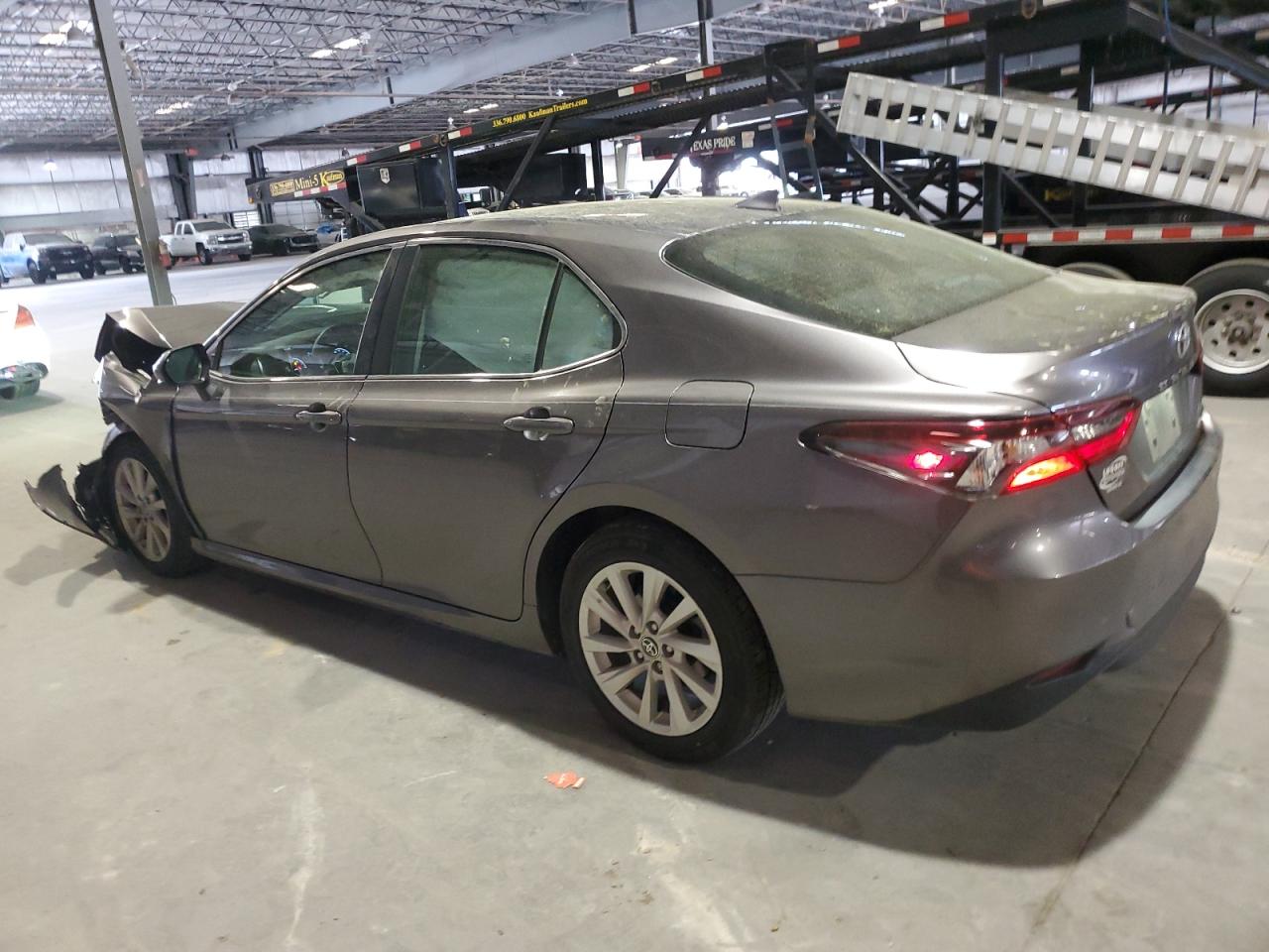 2022 TOYOTA CAMRY LE VIN:4T1C11AK4NU654107