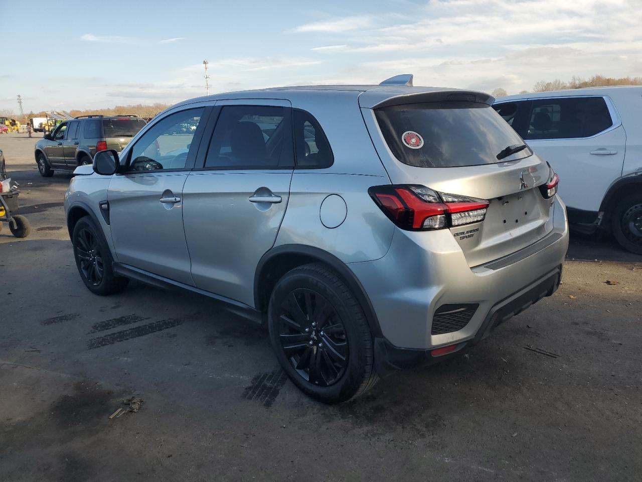 2022 MITSUBISHI OUTLANDER SPORT ES VIN:JA4APUAU3NU012033