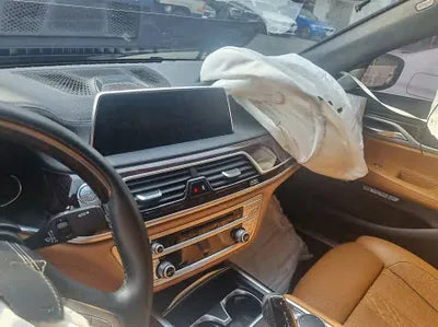 2017 BMW 750 WBA7F2106HG713721 VIN:WBA7F2106HG713721