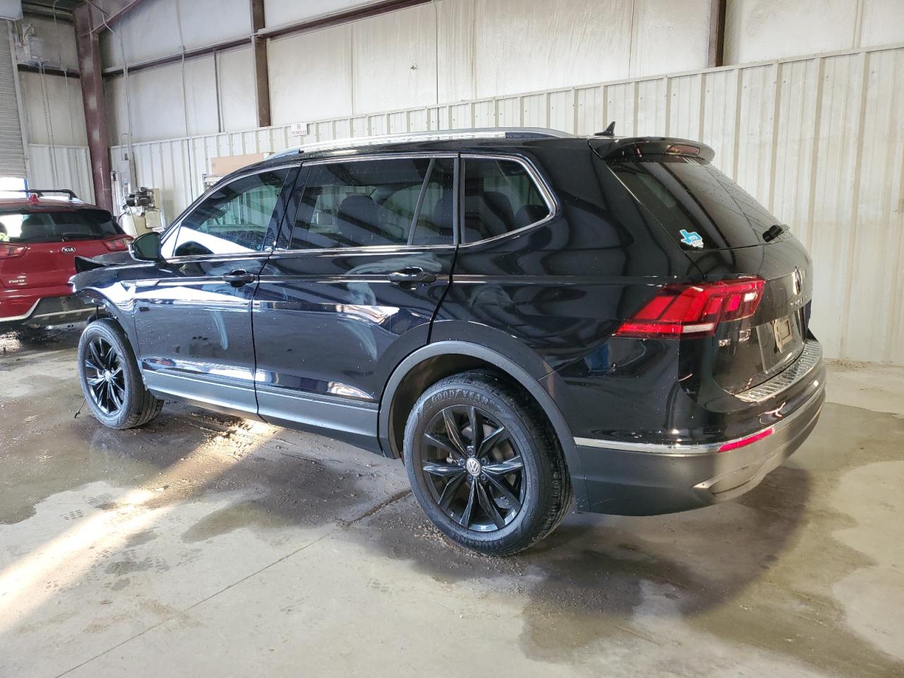 2022 VOLKSWAGEN TIGUAN SE VIN:3VV3B7AX4NM034167