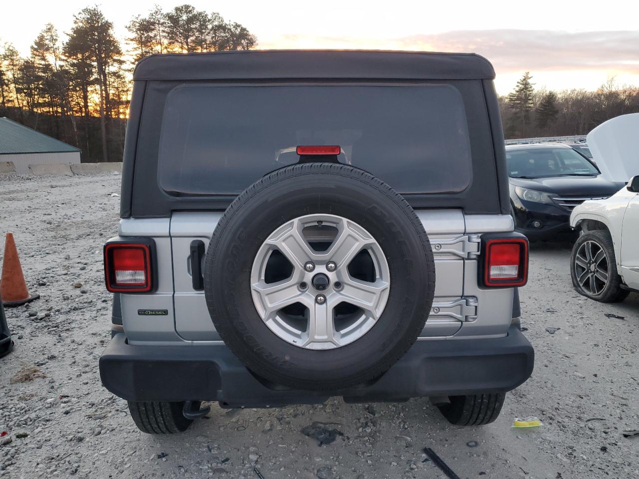 2022 JEEP WRANGLER UNLIMITED SPORT VIN:1C4HJXDM8NW224563