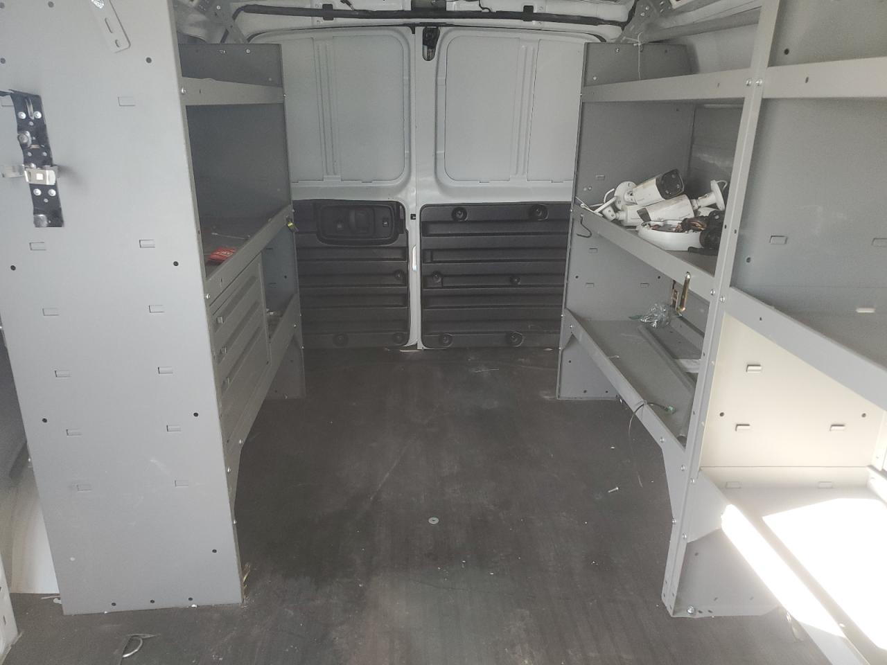 2023 CHEVROLET EXPRESS G2500  VIN:1GCWGAFP1P1241988