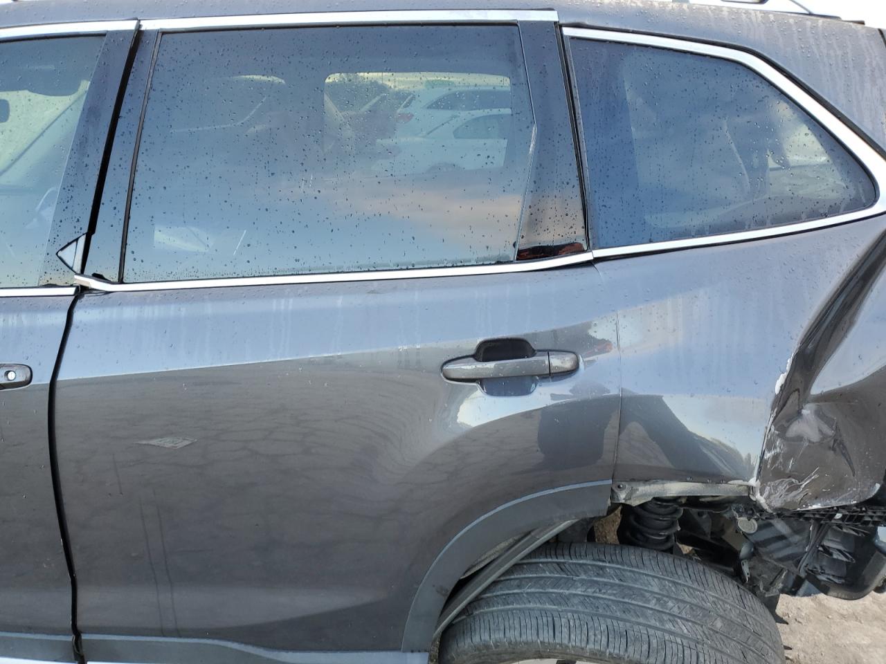 2022 SUBARU FORESTER TOURING VIN:JF2SKARC1NH514083