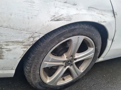 2018 Mercedes-Benz E 220 WDDZF0EB2JA428329 VIN:WDDZF0EB2JA428329