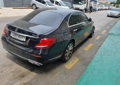 2020 Mercedes-Benz E 220 W1KZF0FB6LA820036 VIN:W1KZF0FB6LA820036