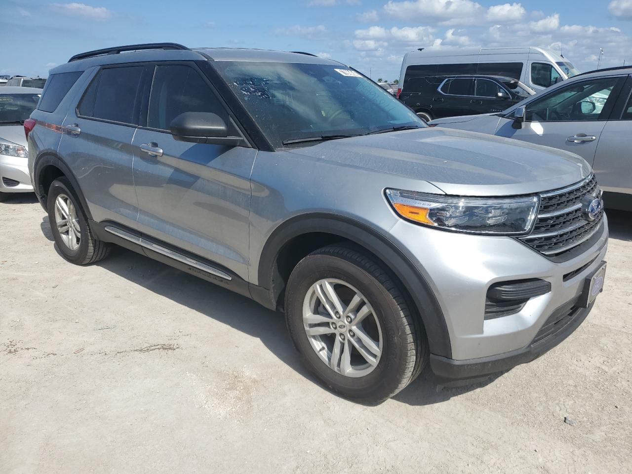 2024 FORD EXPLORER XLT VIN:1FMSK8DH0RGA62287