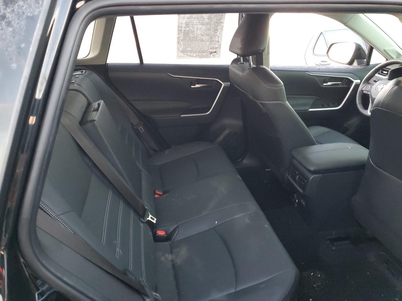 2022 TOYOTA RAV4 XLE PREMIUM VIN:JTMB6RFV3ND065522