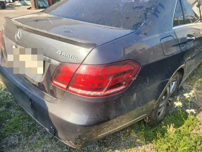 2015 Mercedes-Benz E 200 VIN: