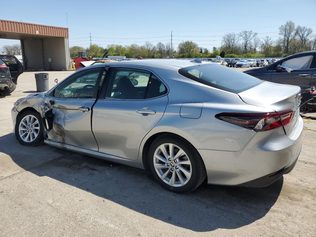 2022 TOYOTA CAMRY LE VIN:4T1C11AK1NU019278