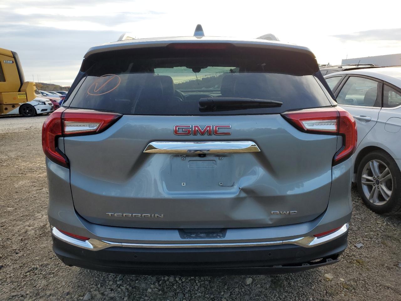 2023 GMC TERRAIN SLT VIN:3GKALVEG8PL121648