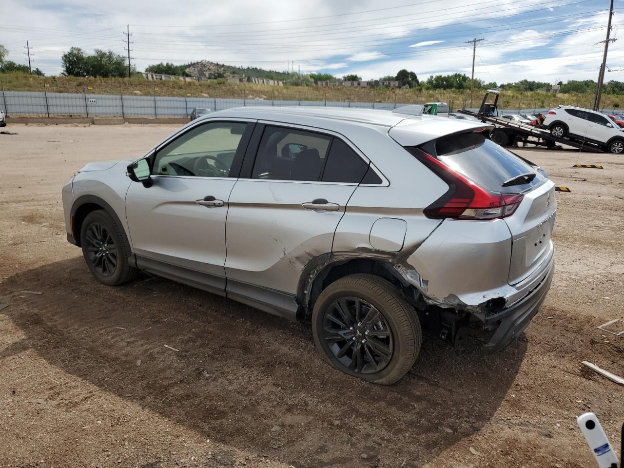 2024 MITSUBISHI ECLIPSE CROSS LE VIN:JA4ATVAA1RZ041448