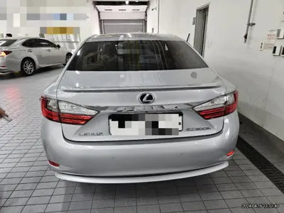 2017 Lexus ES 300 VIN: