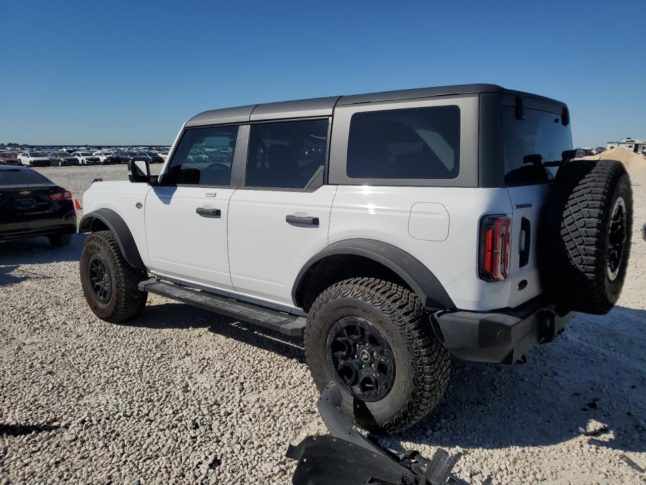 2023 FORD BRONCO BASE VIN:1FMEE5DP5PLB67101