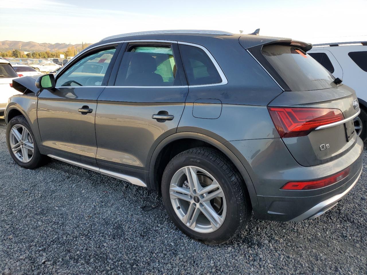 2024 AUDI Q5 E PREMIUM 55 VIN:WA1G2AFY8R2007477