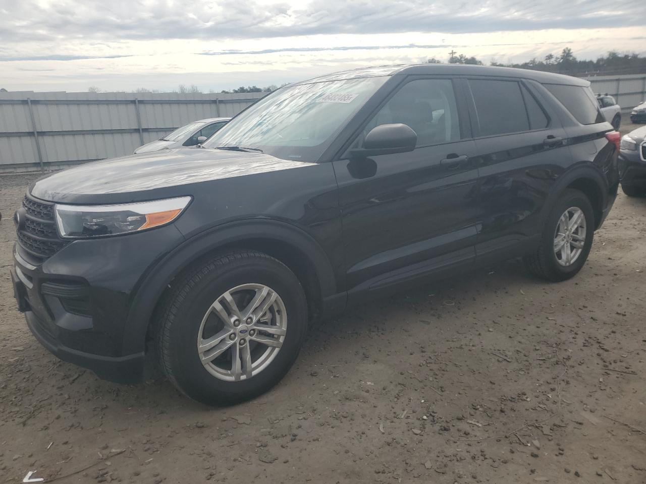 2022 FORD EXPLORER  VIN:1FMSK8BB8NGC43243