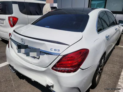 2017 Mercedes-Benz C 63 AMG WDDWF8GB6HF580111 VIN:WDDWF8GB6HF580111