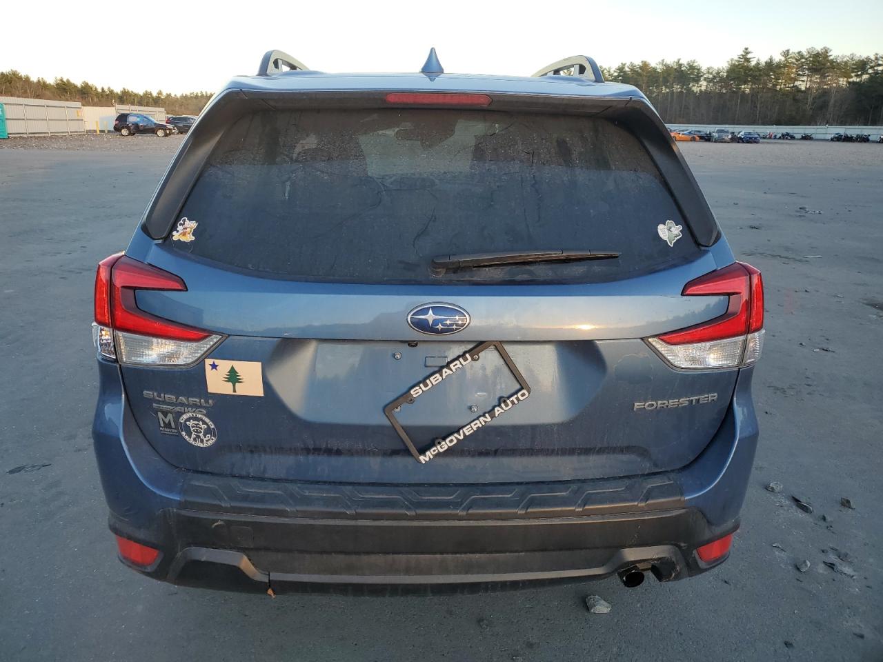 2022 SUBARU FORESTER PREMIUM VIN:JF2SKADC1NH439912