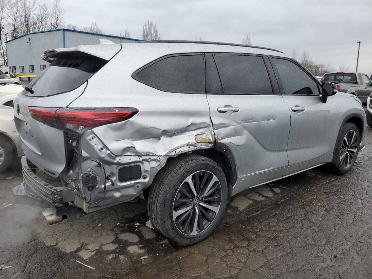 2022 TOYOTA HIGHLANDER XSE VIN:5TDJZRBH7NS171558