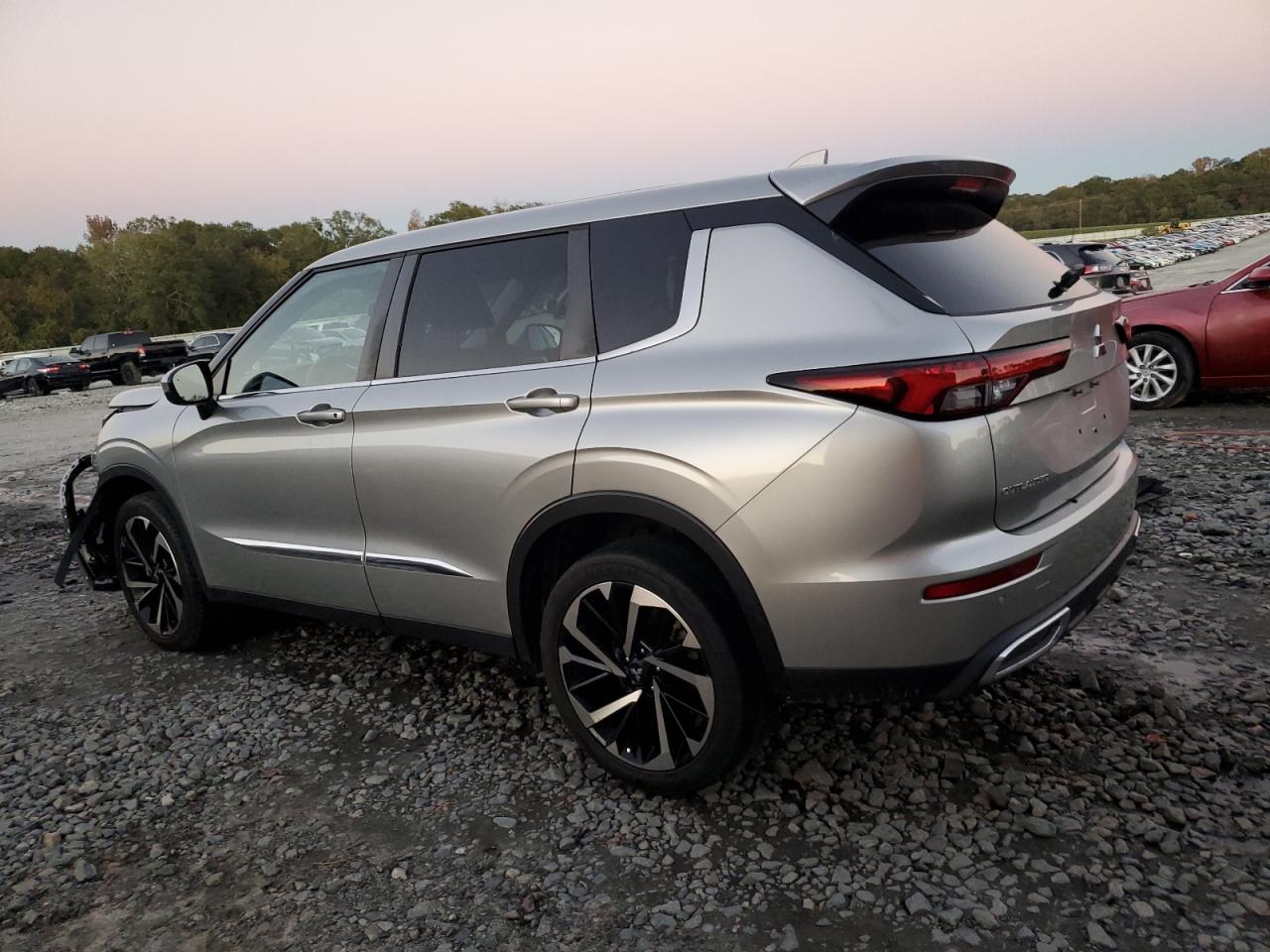 2022 MITSUBISHI OUTLANDER ES VIN:JA4J3TA88NZ045637