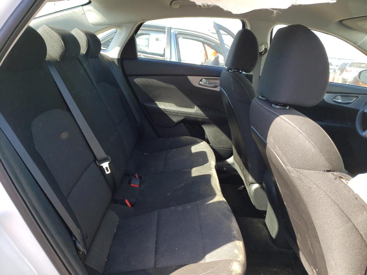 2022 KIA FORTE FE VIN:3KPF24AD6NE475535