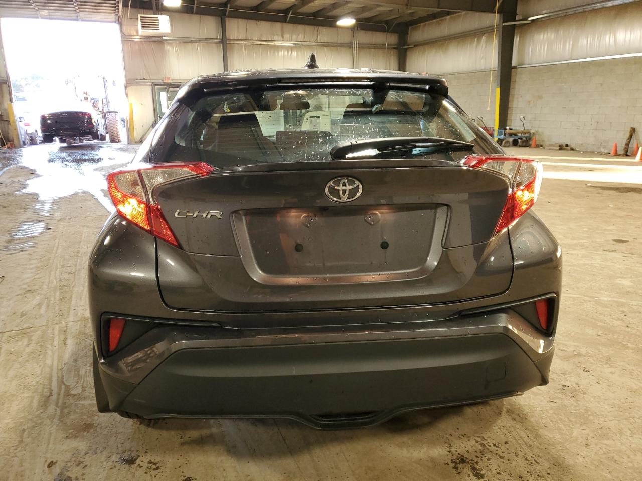 2022 TOYOTA C-HR XLE VIN:NMTKHMBX6NR143475